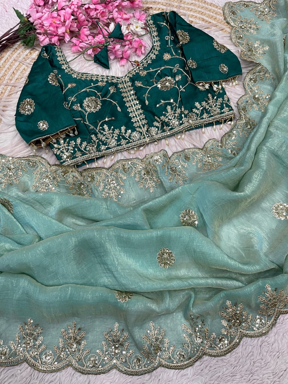 Soul Mate Vichitra Silk Saree