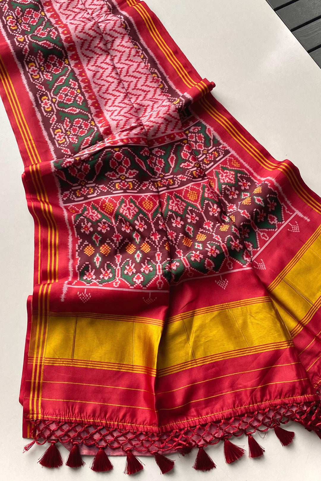 Seraphic Shine Bandhej Patola Silk Saree