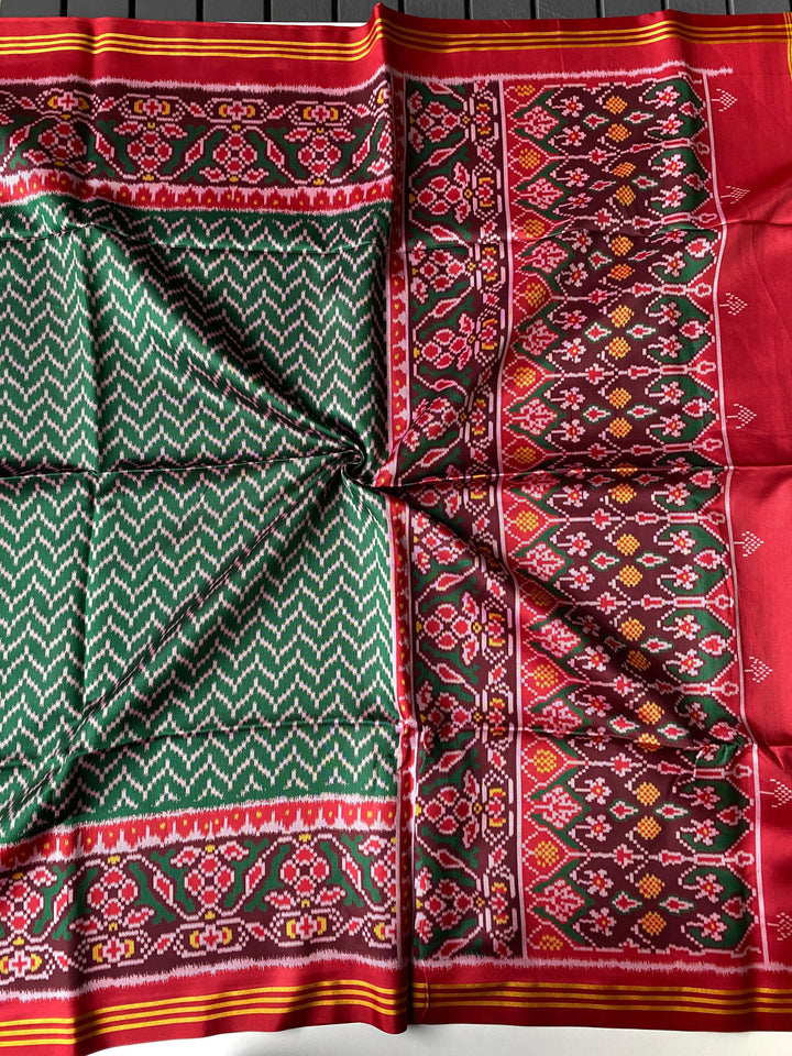 Seraphic Shine Bandhej Patola Silk Saree