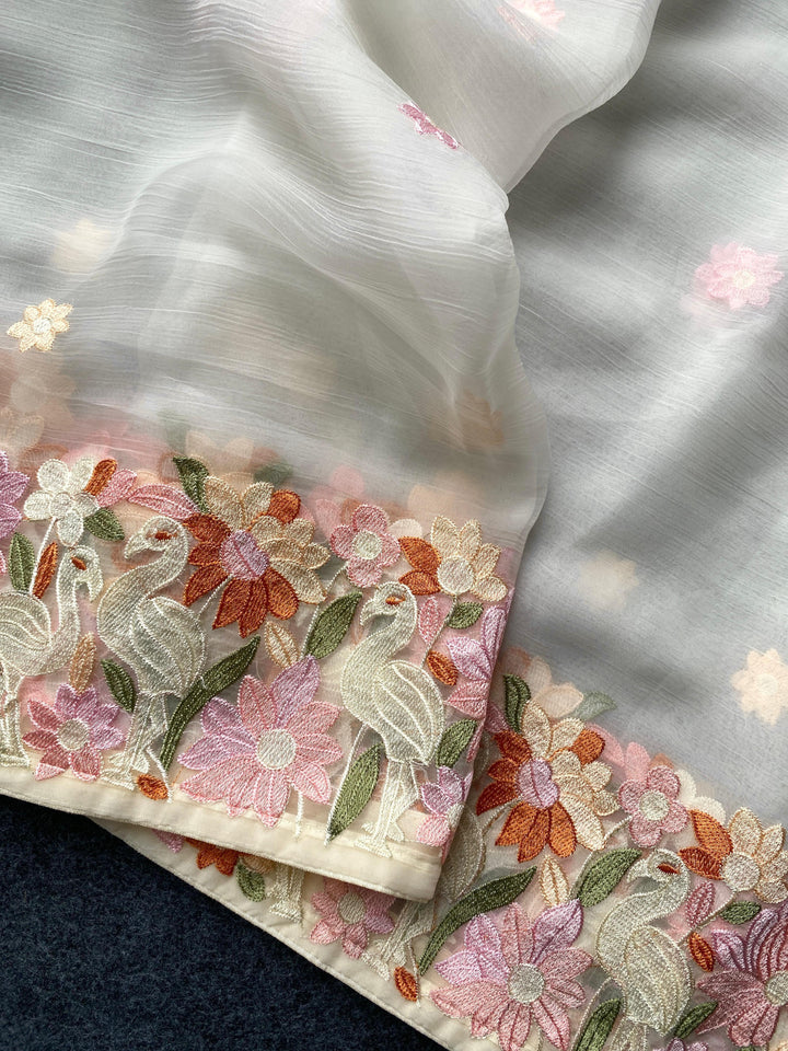 Malati Gunjan Fancy Chiffon Saree