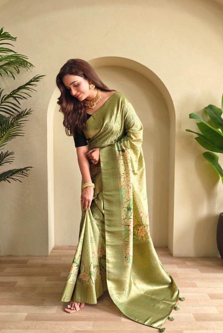 Golden Season Viscose Georgette Saree