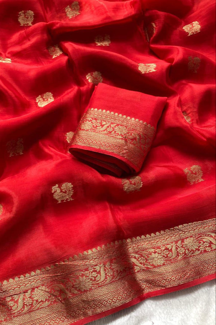 Dewkissed Desire Viscose Crepe Silk Saree