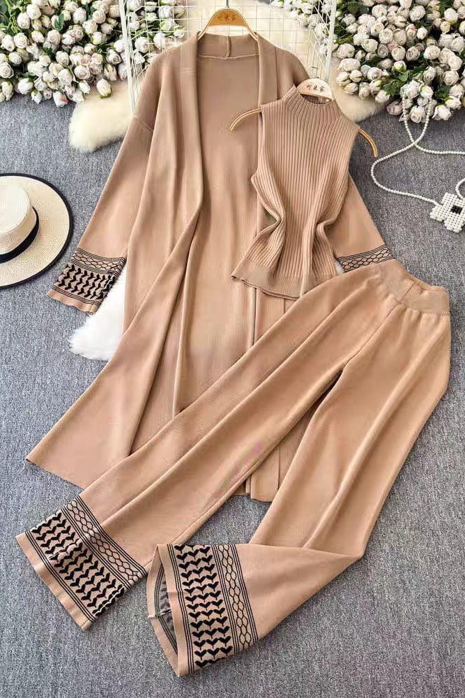 Flora Rouge Woolen Coord Set