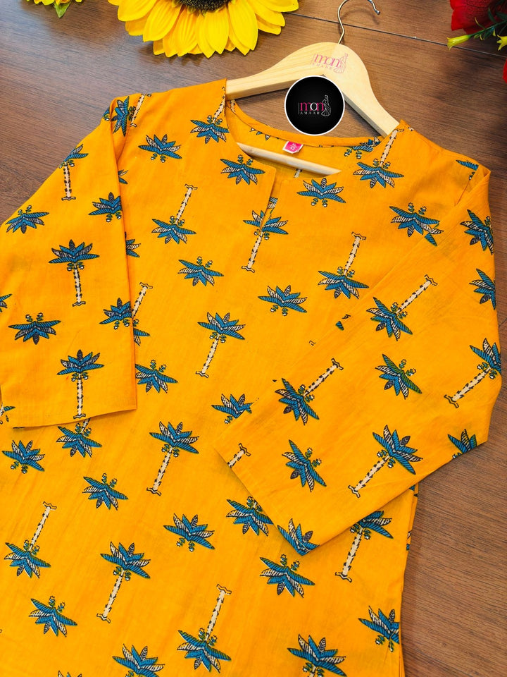 Big On Charm Cotton Kurti Set