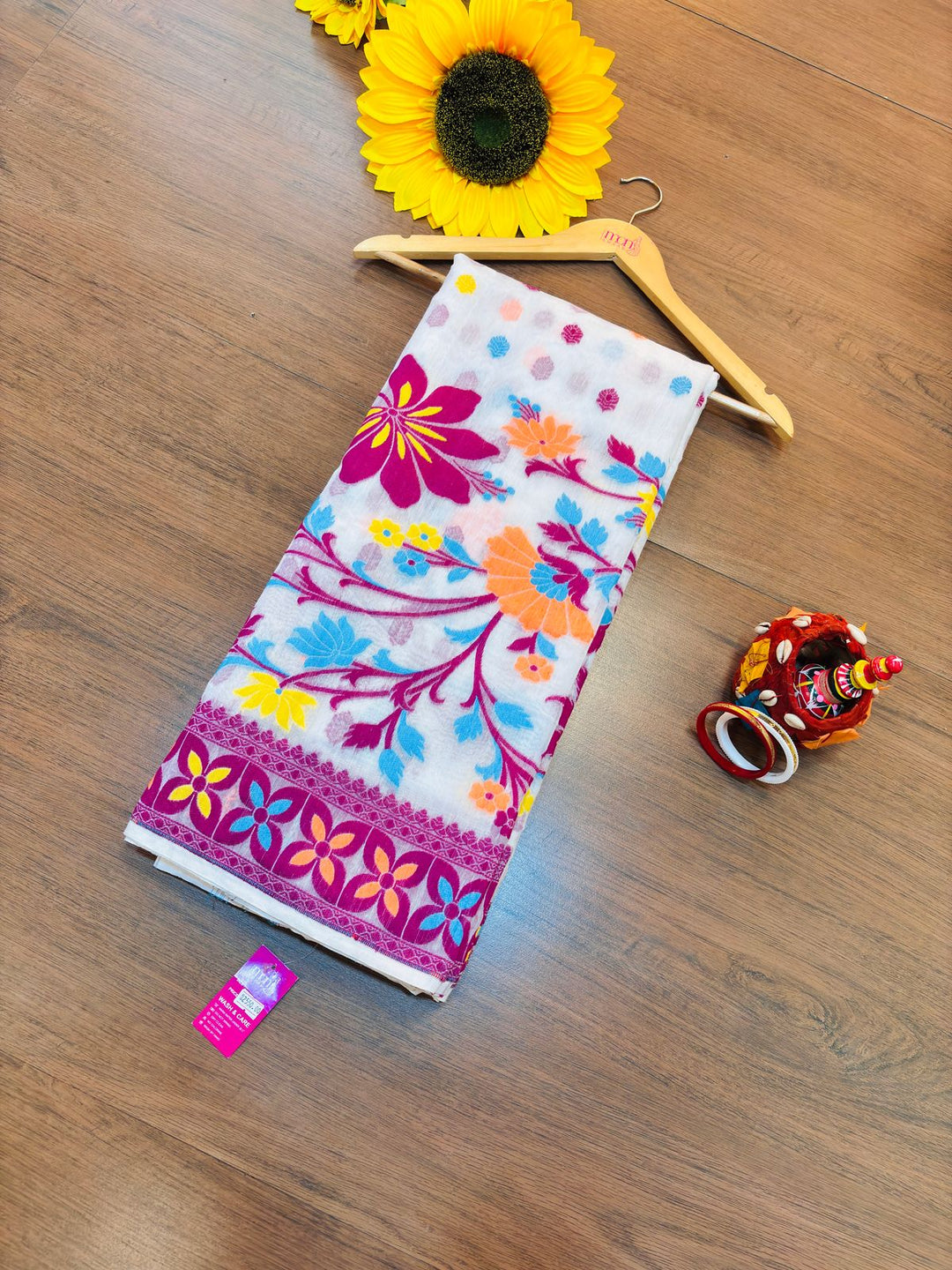 Bengal Blossom -Dhakai Jamdani Saree