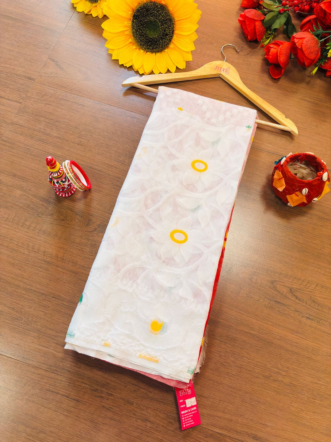 Bisakha Bengal Dhakai Jamdani Saree