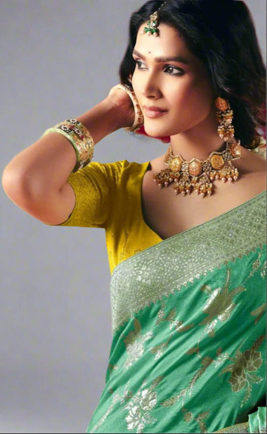 Aarunya Dola Silk Saree