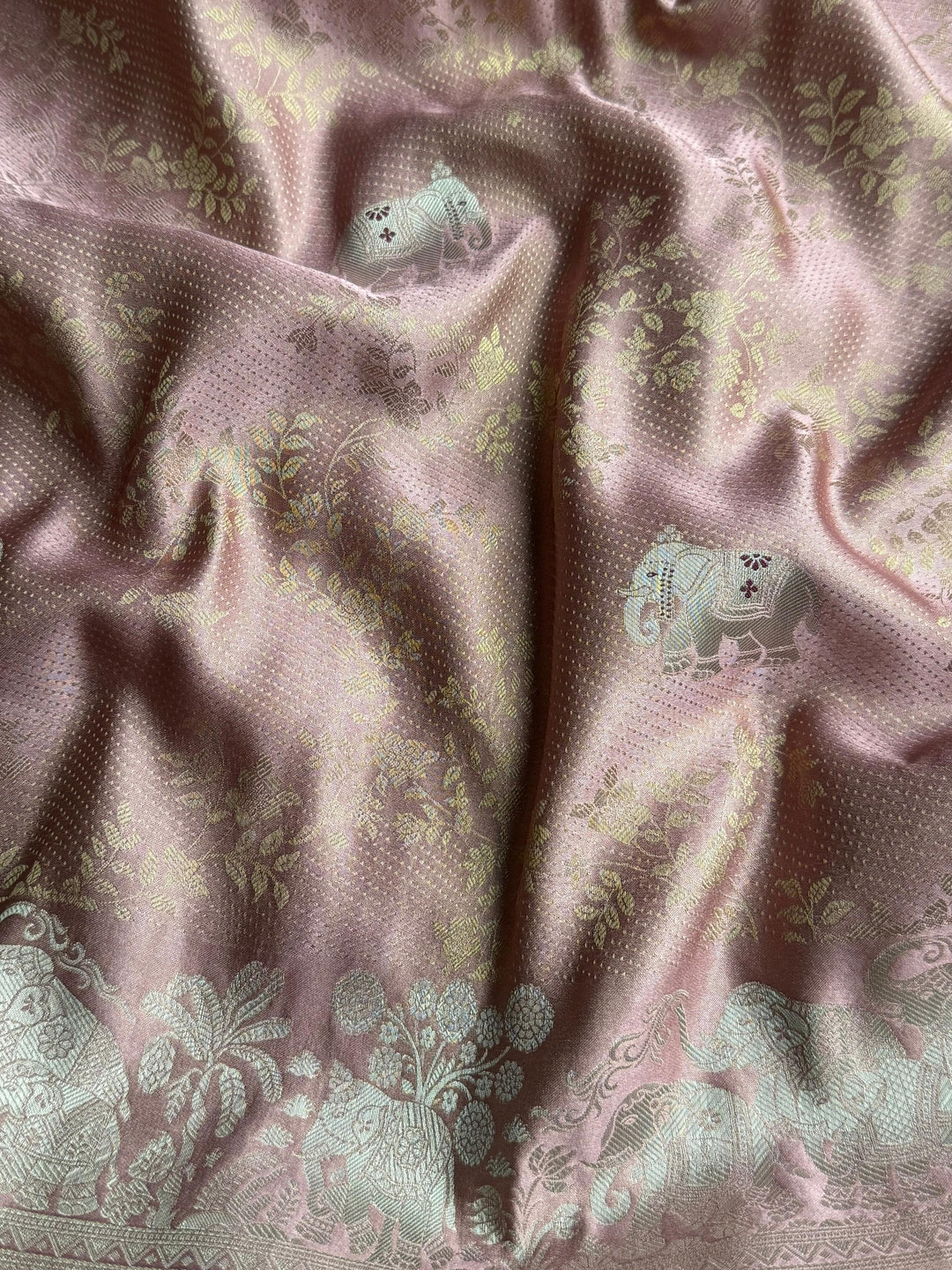 Glow of Glory Kanjivaram Silk Saree