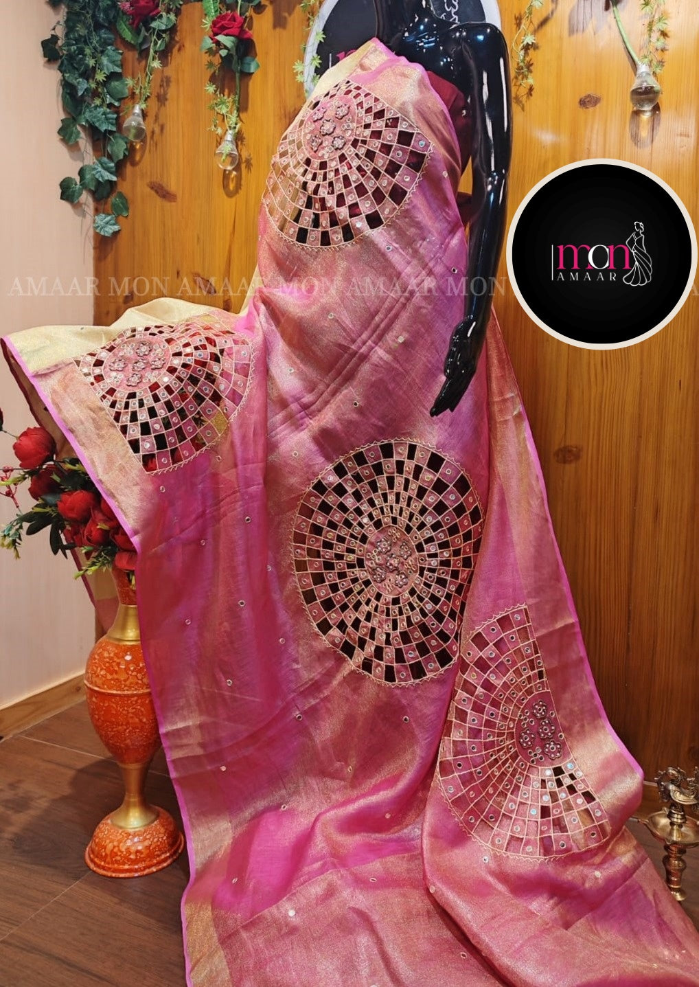 Worth Of A Queen's Crown(Pink Pure Tissue Linen Saree)