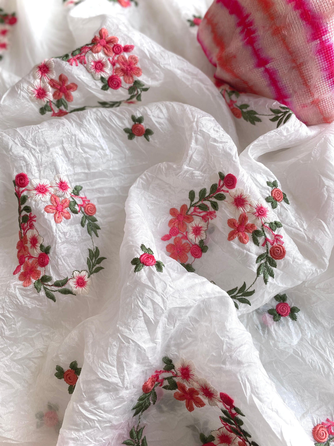 White Breeze - Crush Paper Silk Saree