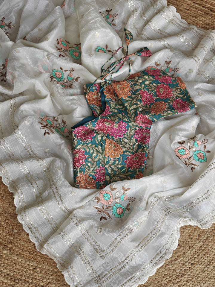 The Golden Dust Crush Organza White Saree(Ready made Blouse )