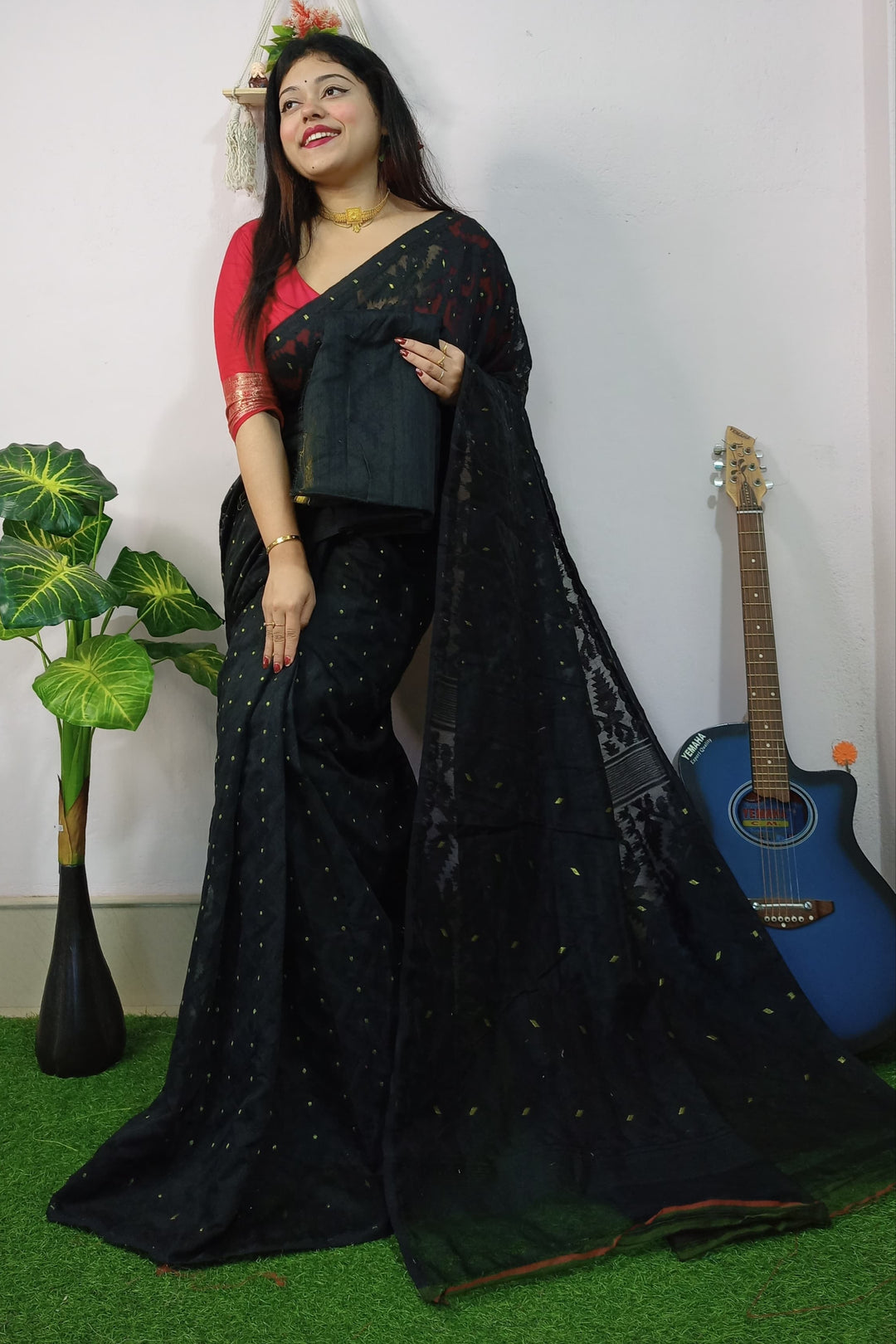 Moner Majhe Dhakai Jamdani Saree