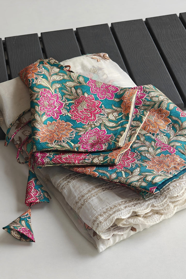 The Golden Dust Crush Organza White Saree(Ready made Blouse )