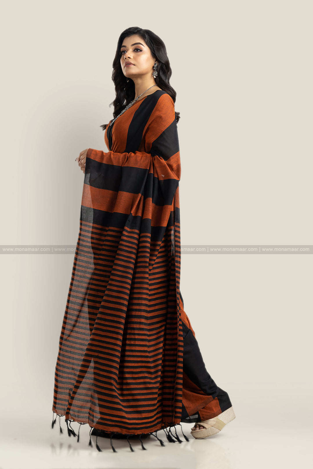 Jhorna Hawa Cotton Saree