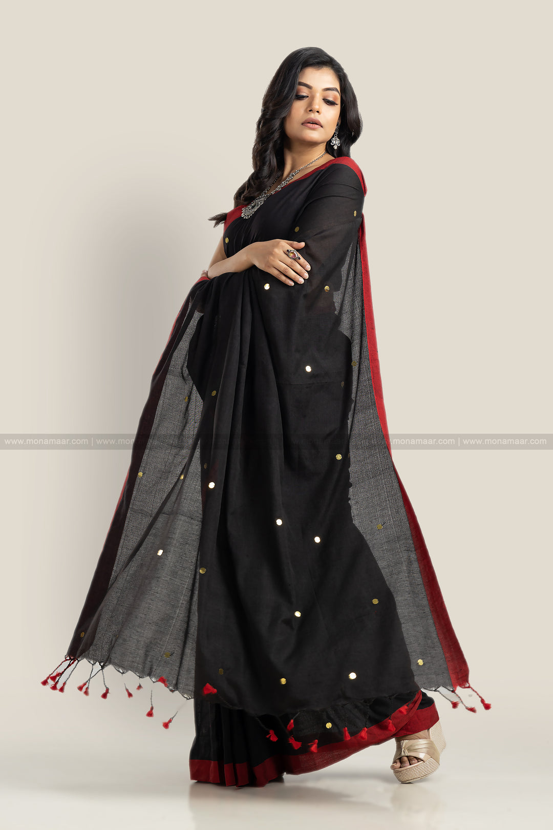 Black Gini Bengal Khadi Saree