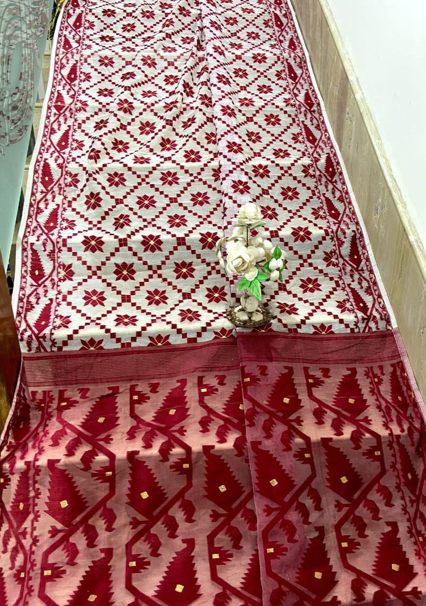 Ātmika Bengal Dhakai Jamdani Saree