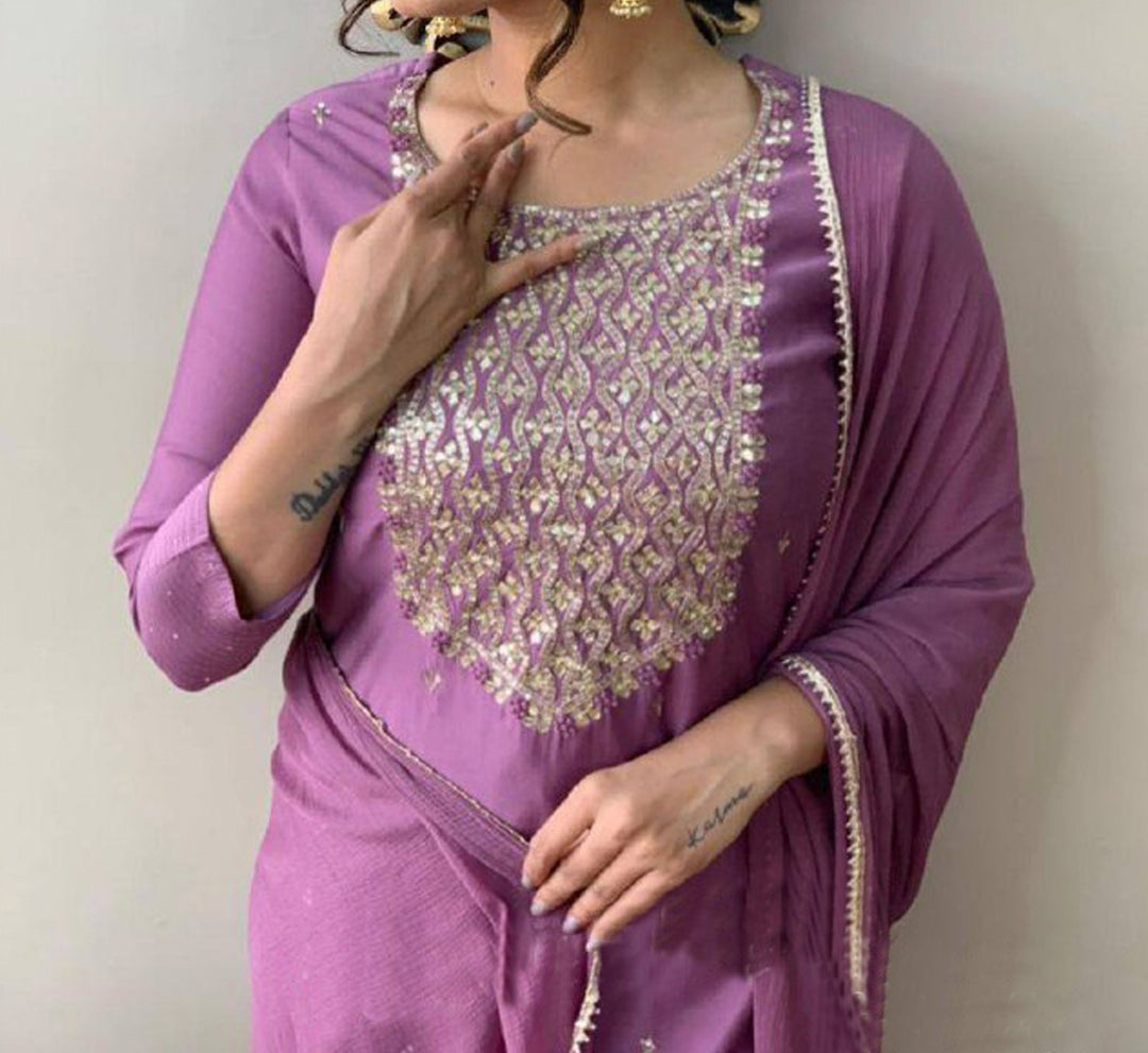 An Ode To Tradition Rayon Kurti Set