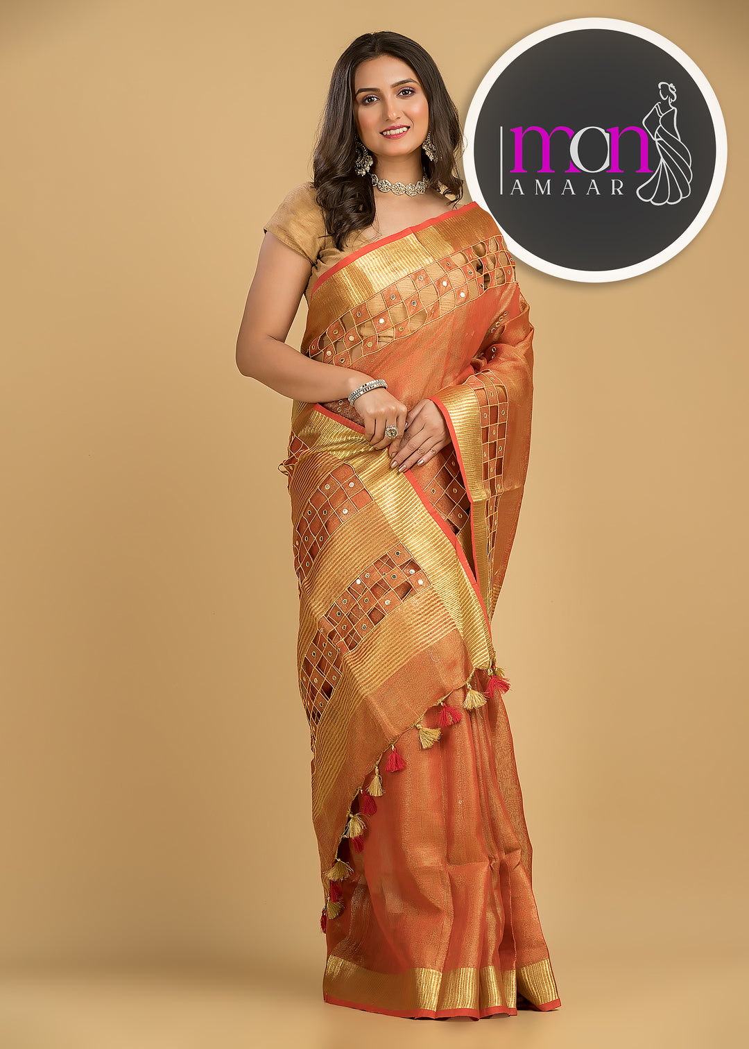 Worth Of A Queen's Crown(Pure Tissue Linen Saree)