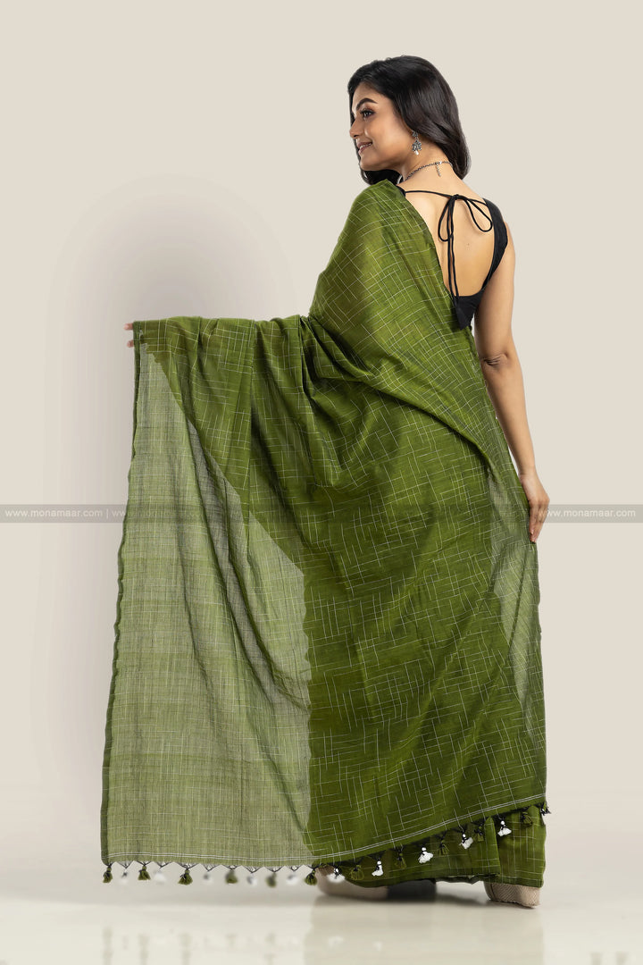 Vantara-- Criss Cross Khadi Cotton Saree