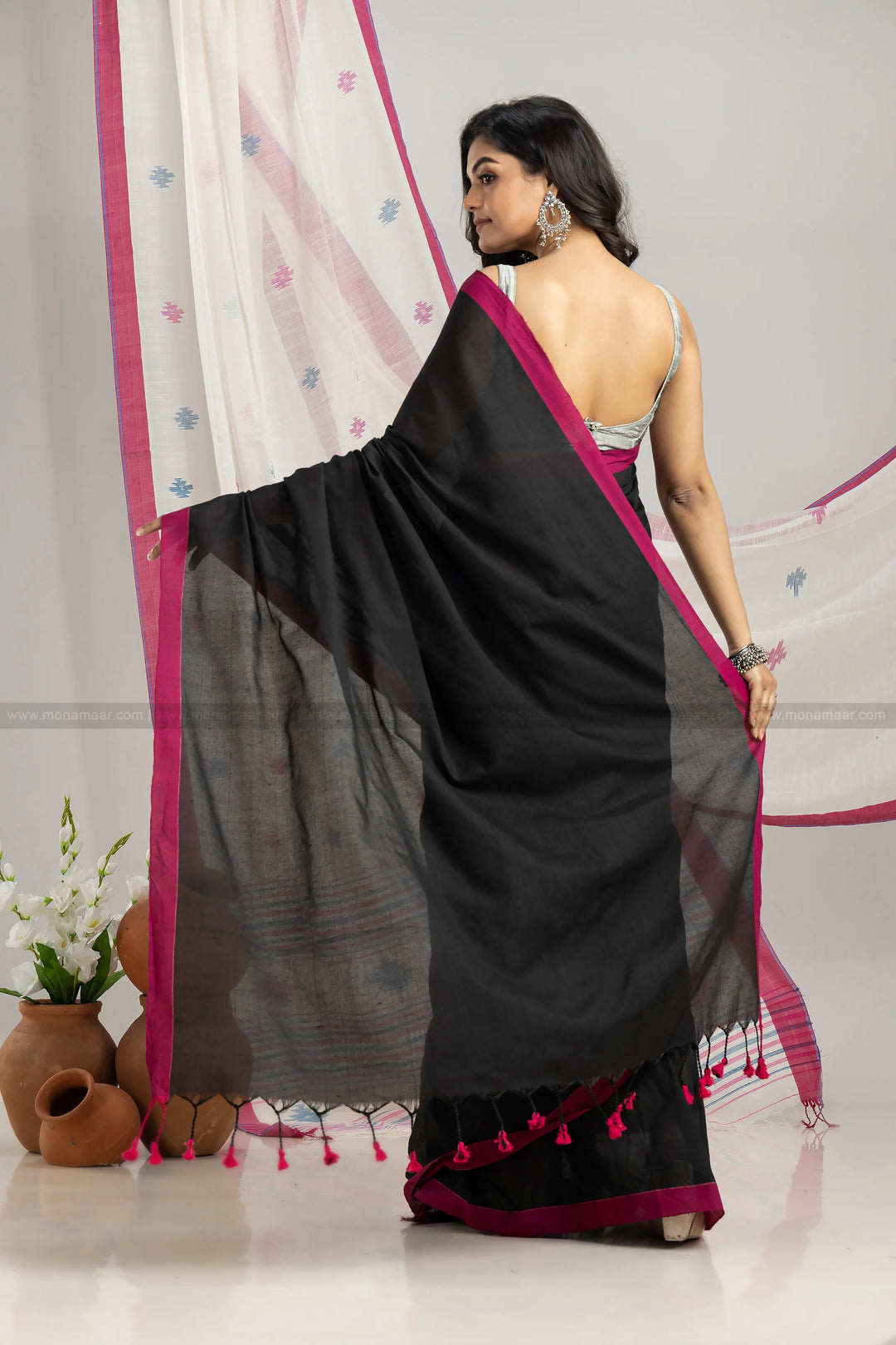 Adhika -Khadi Cotton Saree( Bengal Handloom)