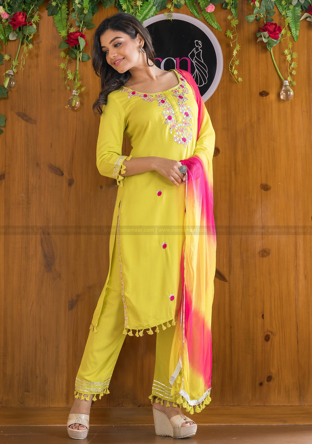 Slice of Lemon With Lovable Pink Jaipur Kurti Set