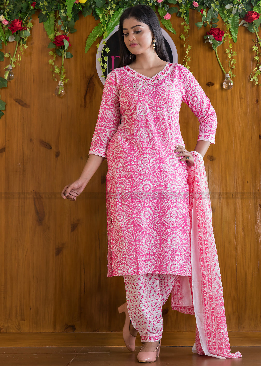 Cute Pockets Cotton Kurti Set (Attractive Pink)