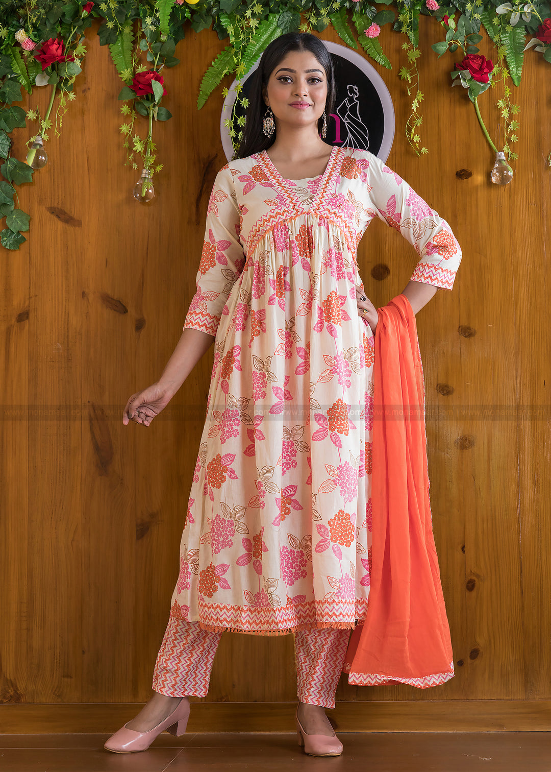 Floral Fantacy White Pink Anarkali Kurti Set