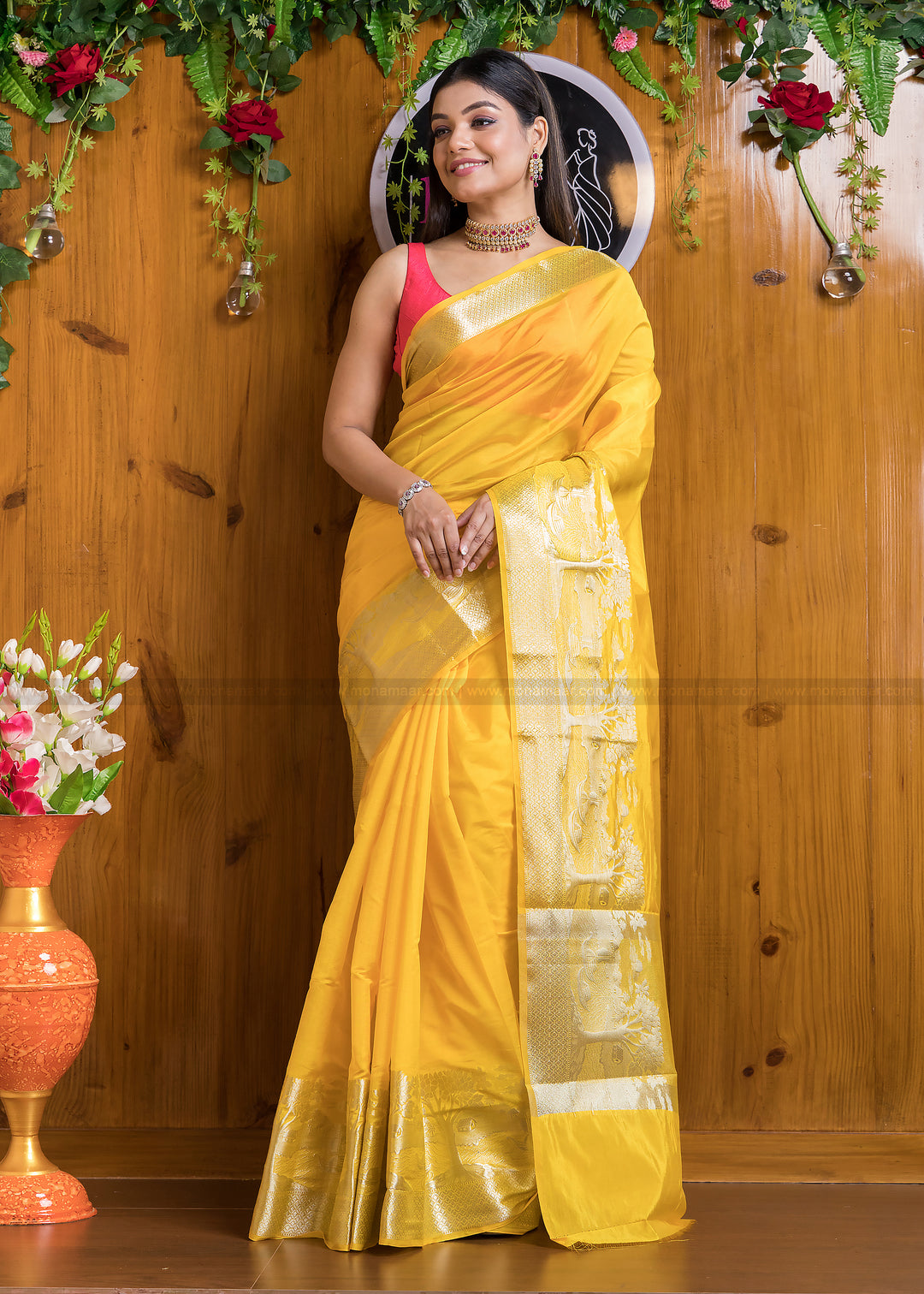 Nadi Ghat Banarasi Fancy silk Saree