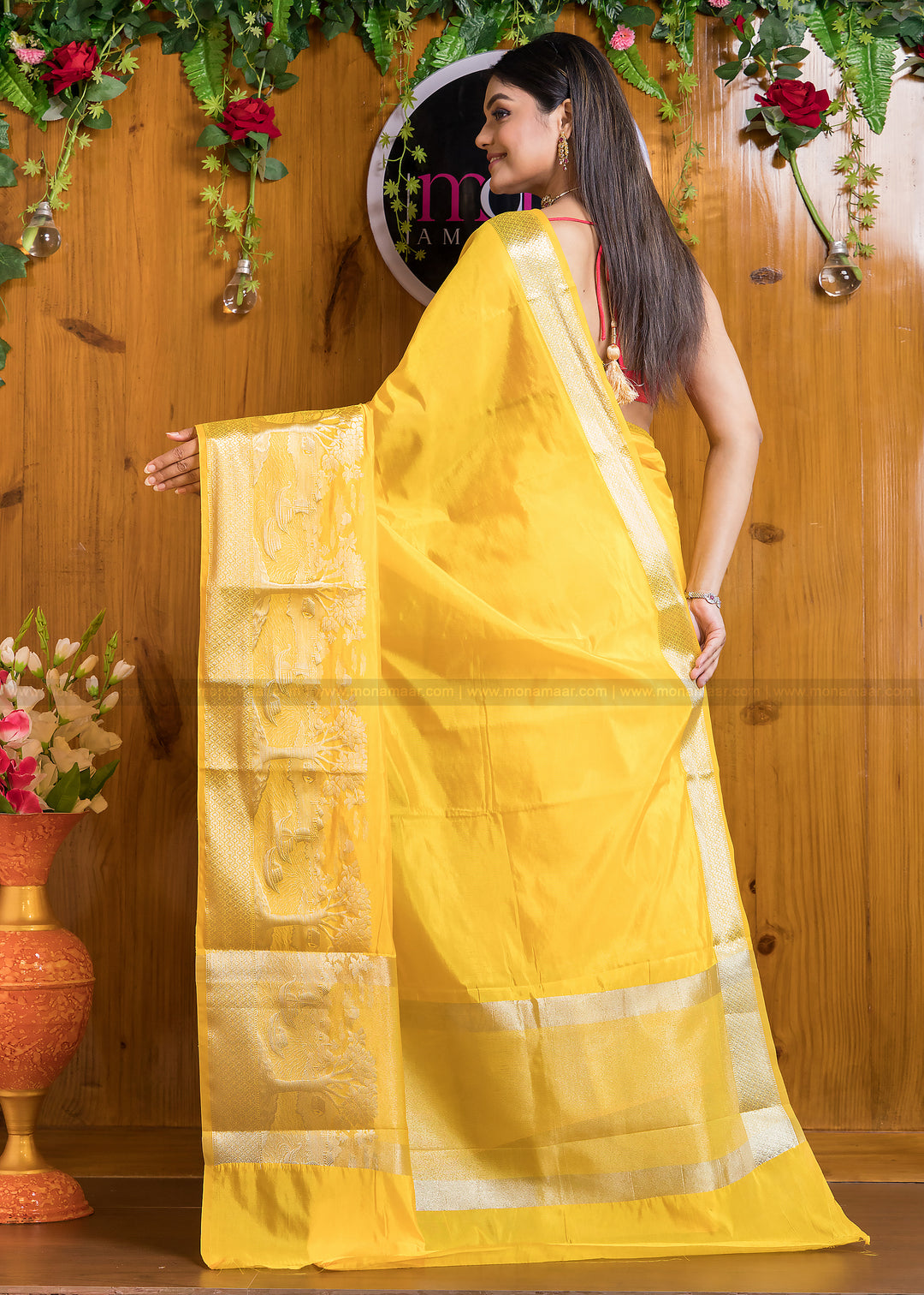 Nadi Ghat Banarasi Fancy silk Saree