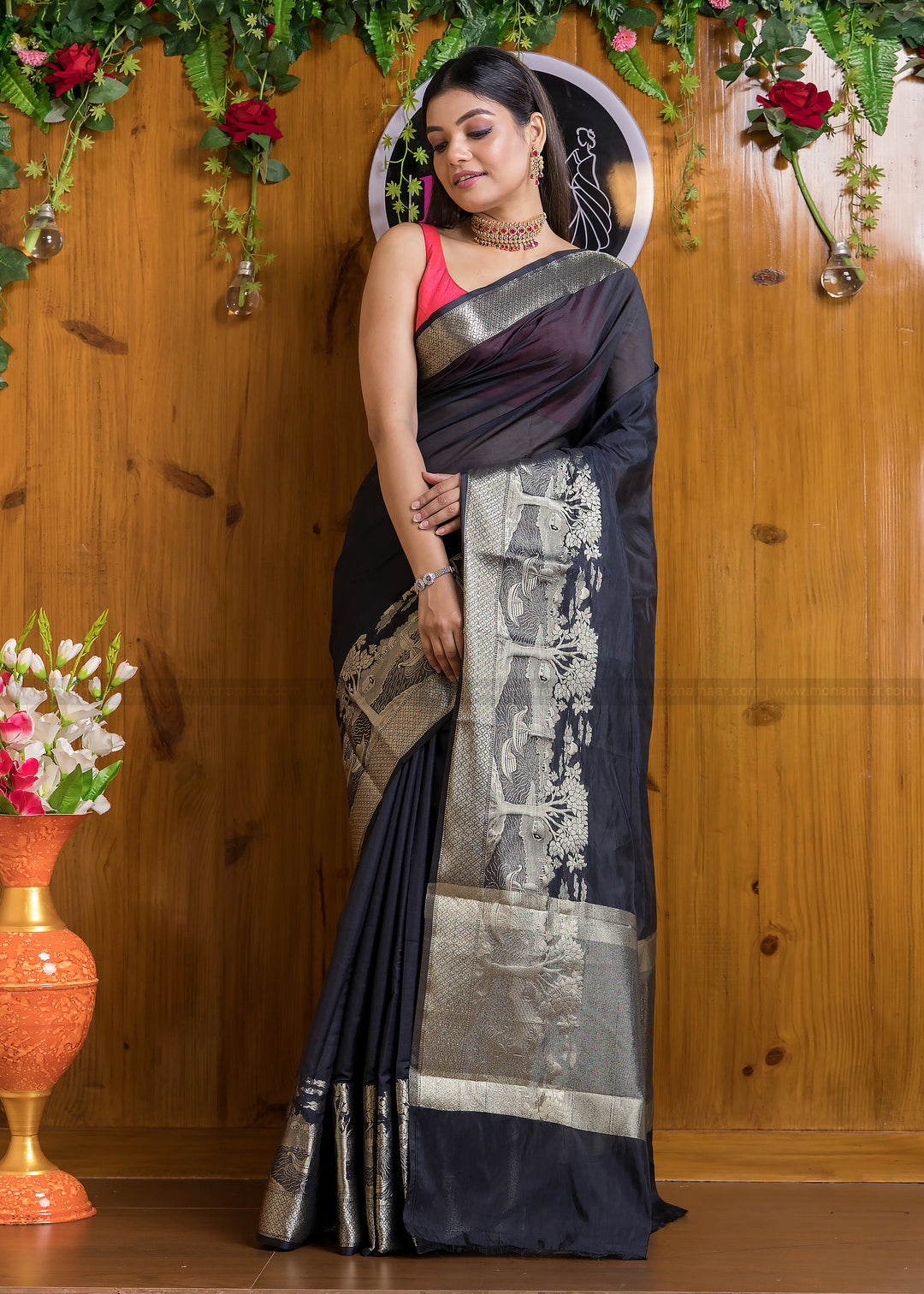 Nadi Ghat Banarasi Fancy silk Saree