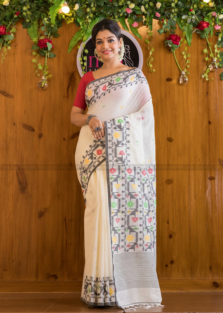 Aromatic Bengal Jamdani Saree