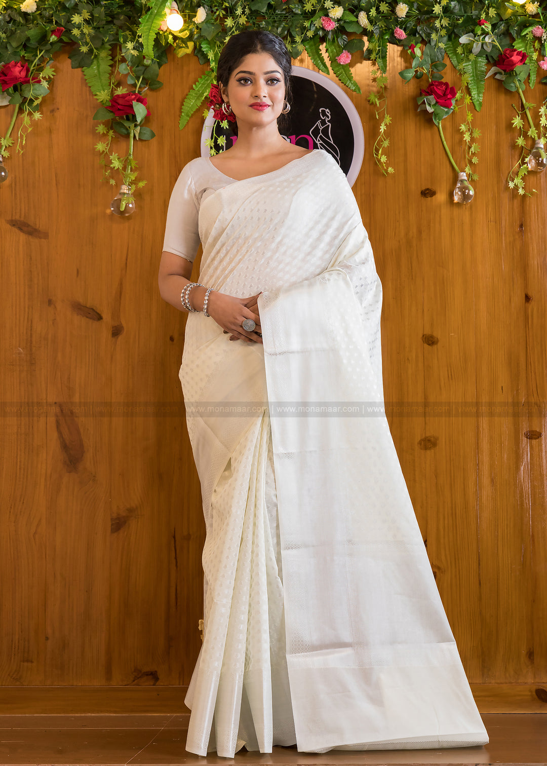 Butidar - The Silver Buti Banarasi Cotton Silk Saree