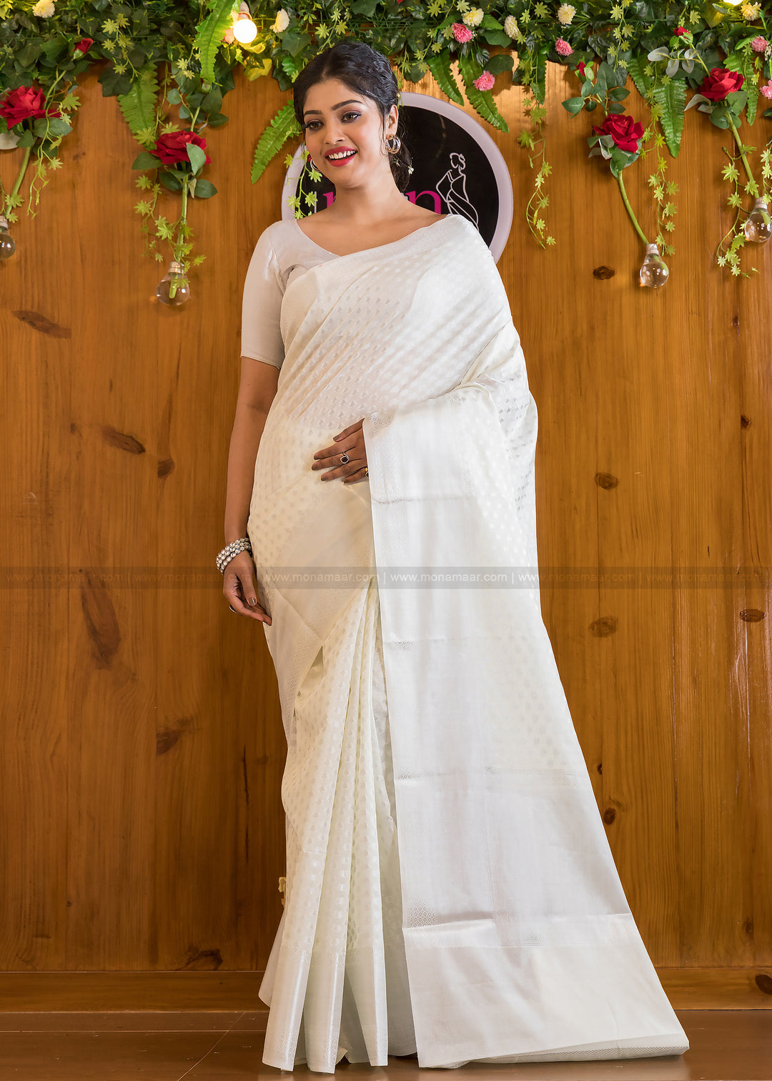 Butidar - The Silver Buti Banarasi Cotton Silk Saree