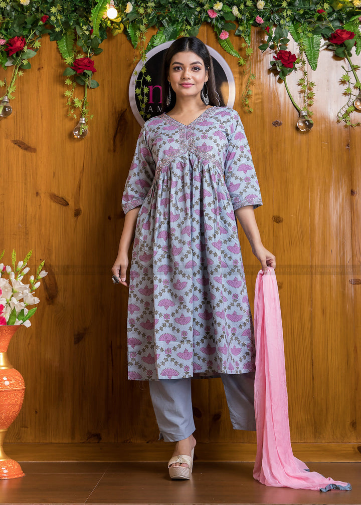 When Naira Cut Meet Comfort-Cotton Kurti Set