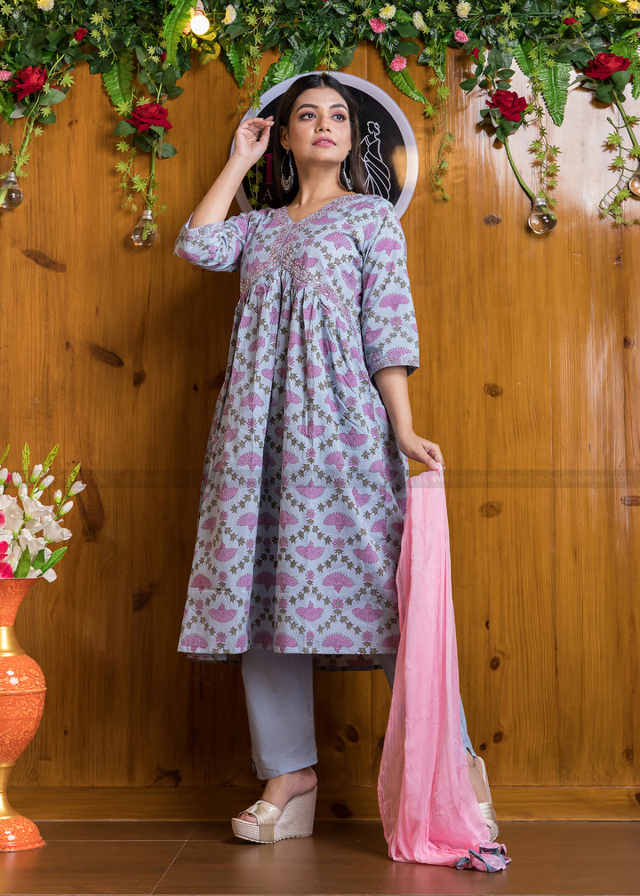 When Naira Cut Meet Comfort-Cotton Kurti Set