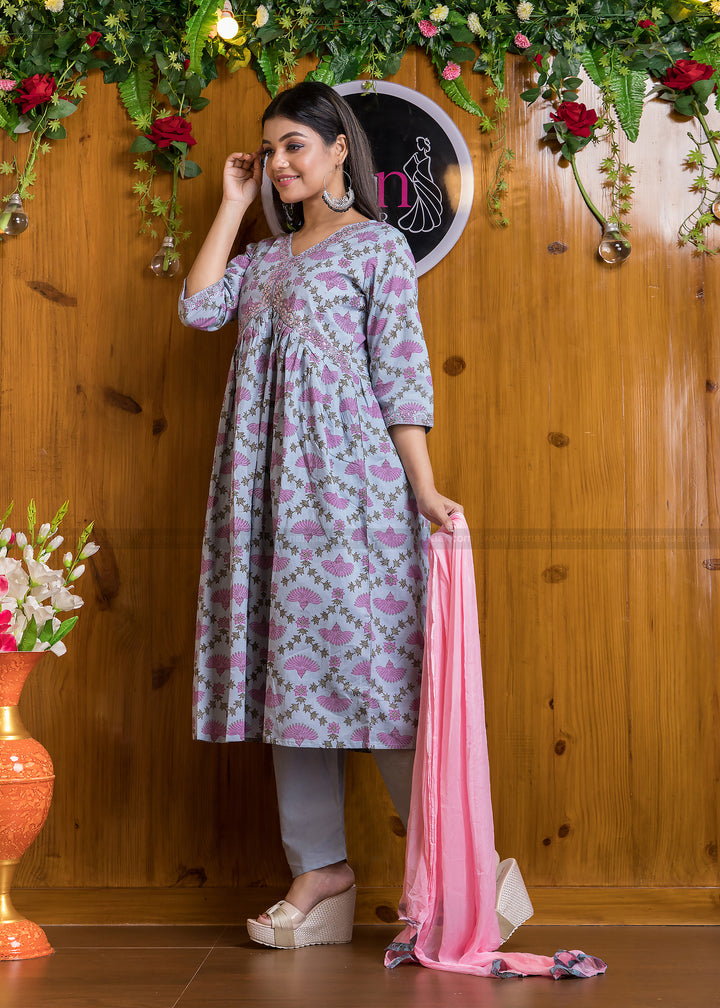 When Naira Cut Meet Comfort-Cotton Kurti Set