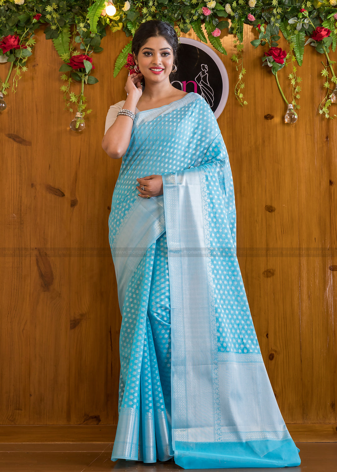 Butidar - The Silver Buti Banarasi Cotton Silk Saree