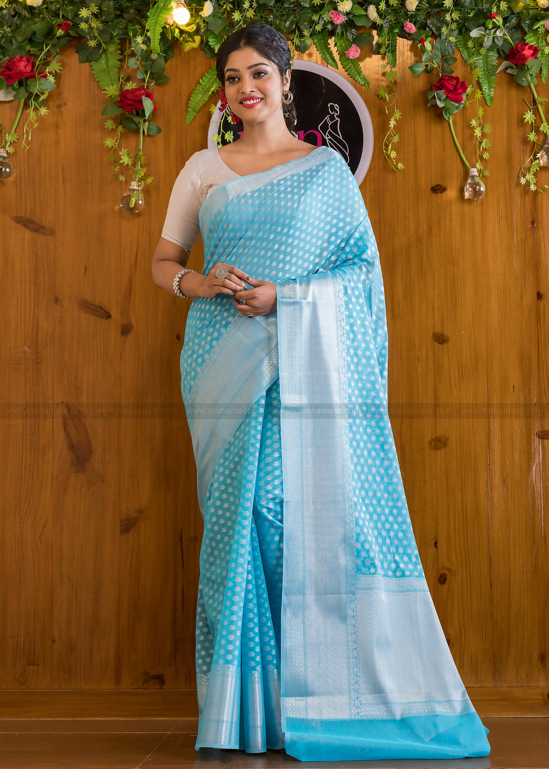 Butidar - The Silver Buti Banarasi Cotton Silk Saree