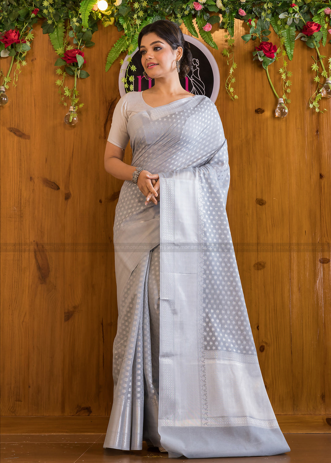 Butidar - The Silver Buti Banarasi Cotton Silk Saree