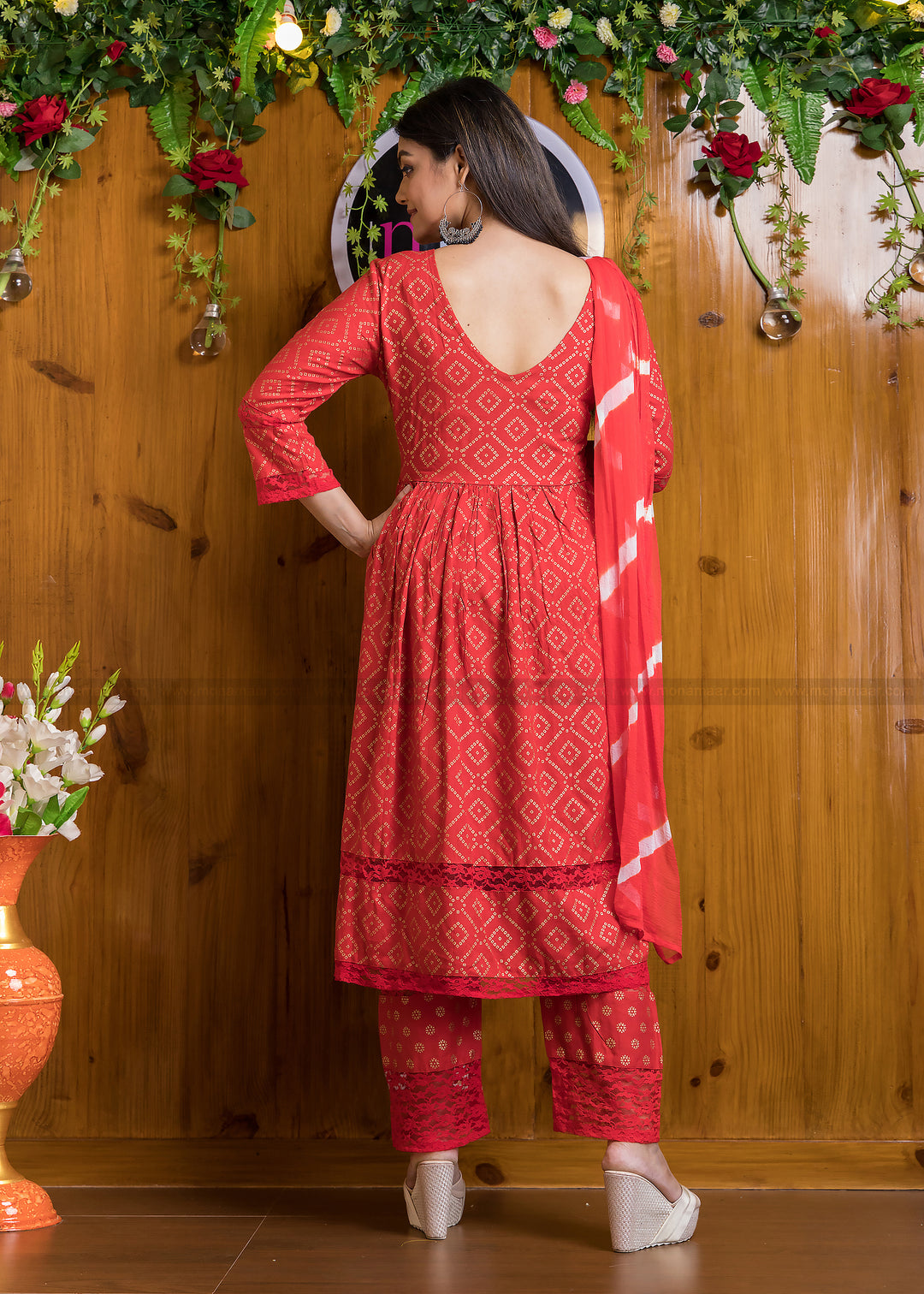 Gift Of Red Anarkali Kurti Set