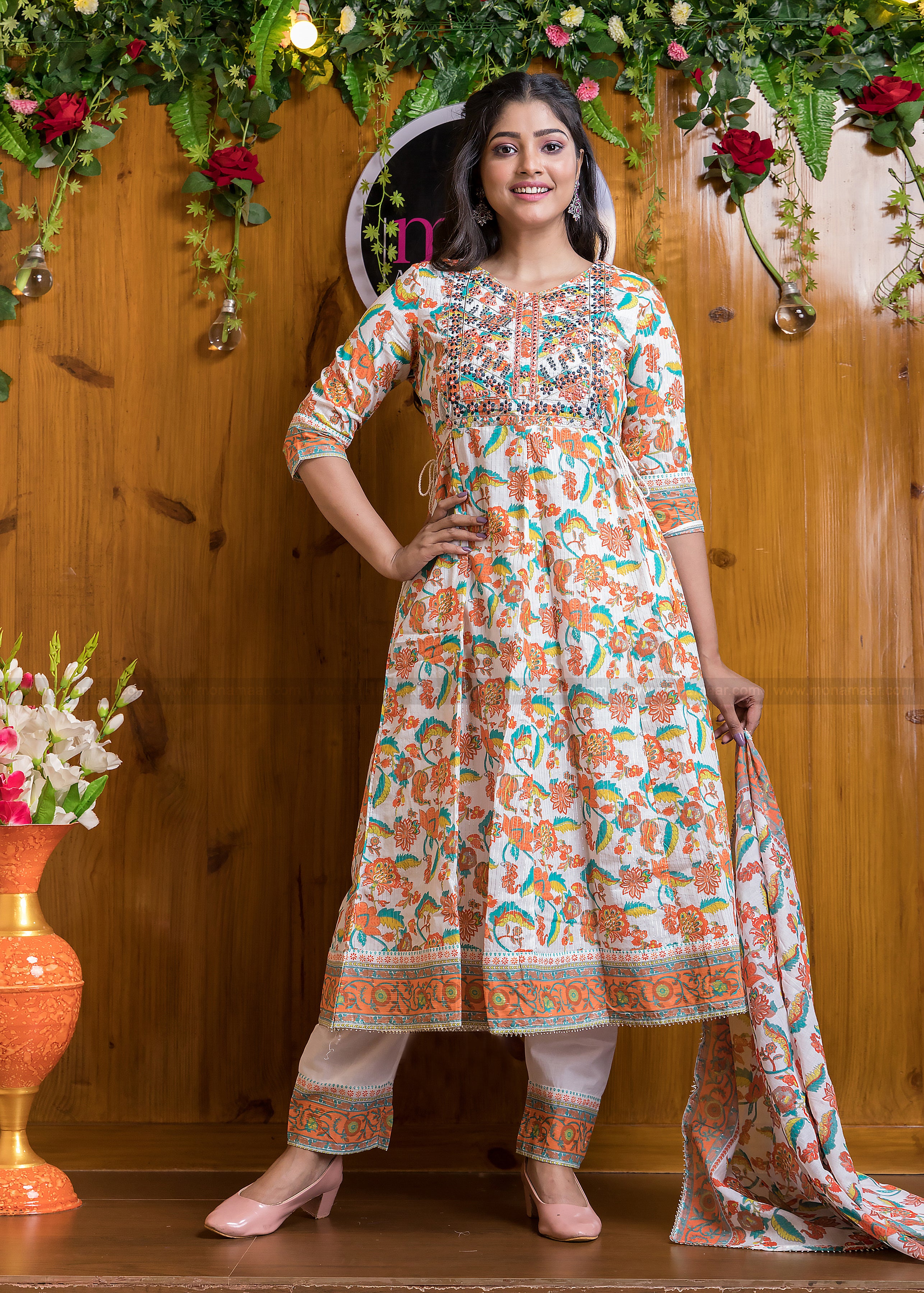 Discover Exquisite Kurta Sets with Gulabo Jaipur: A Fusion of Elegance and  Tradition