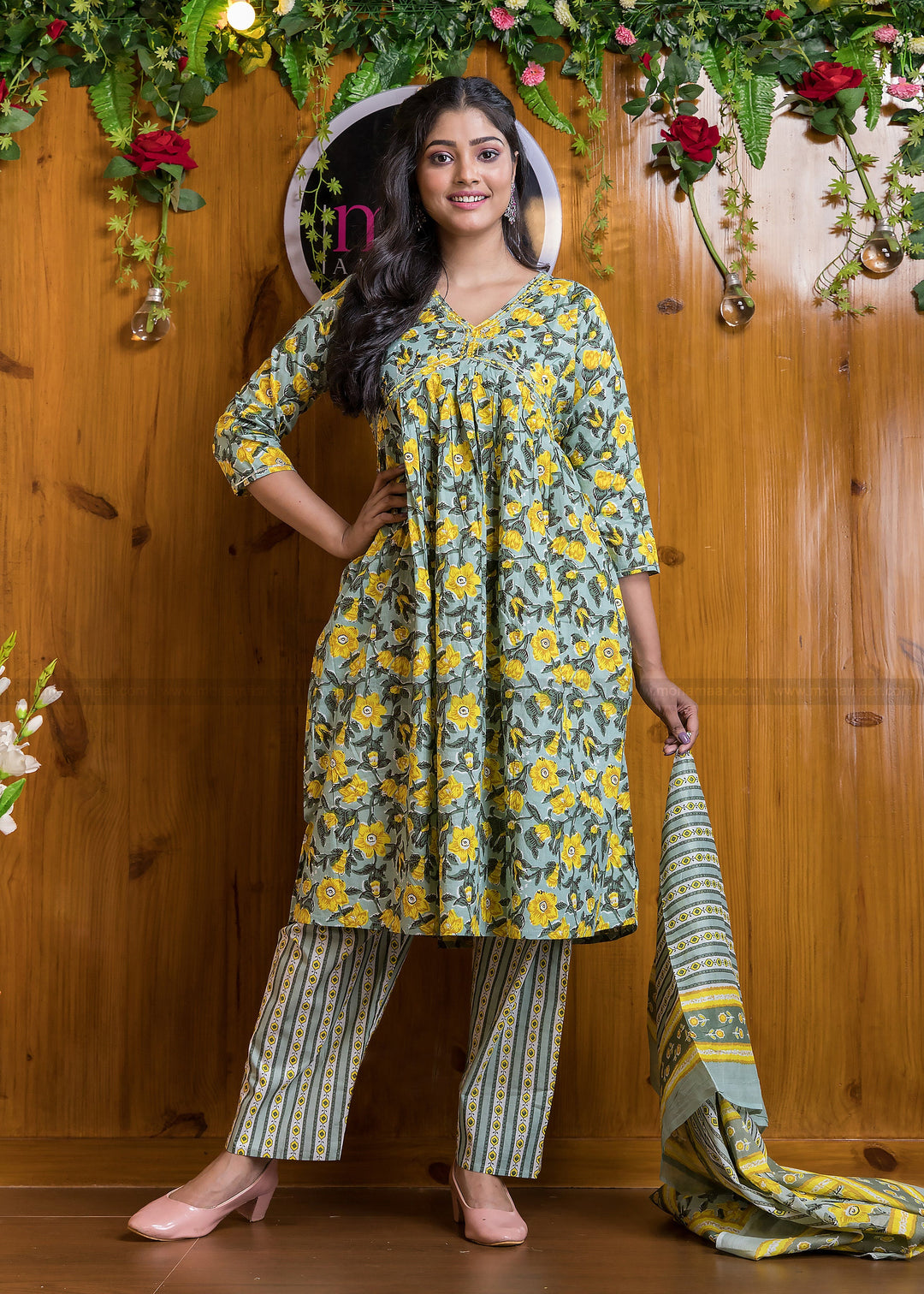 Ethnic Crush - The Jaipuri Kurti Set (Emerging Green And Yellow )