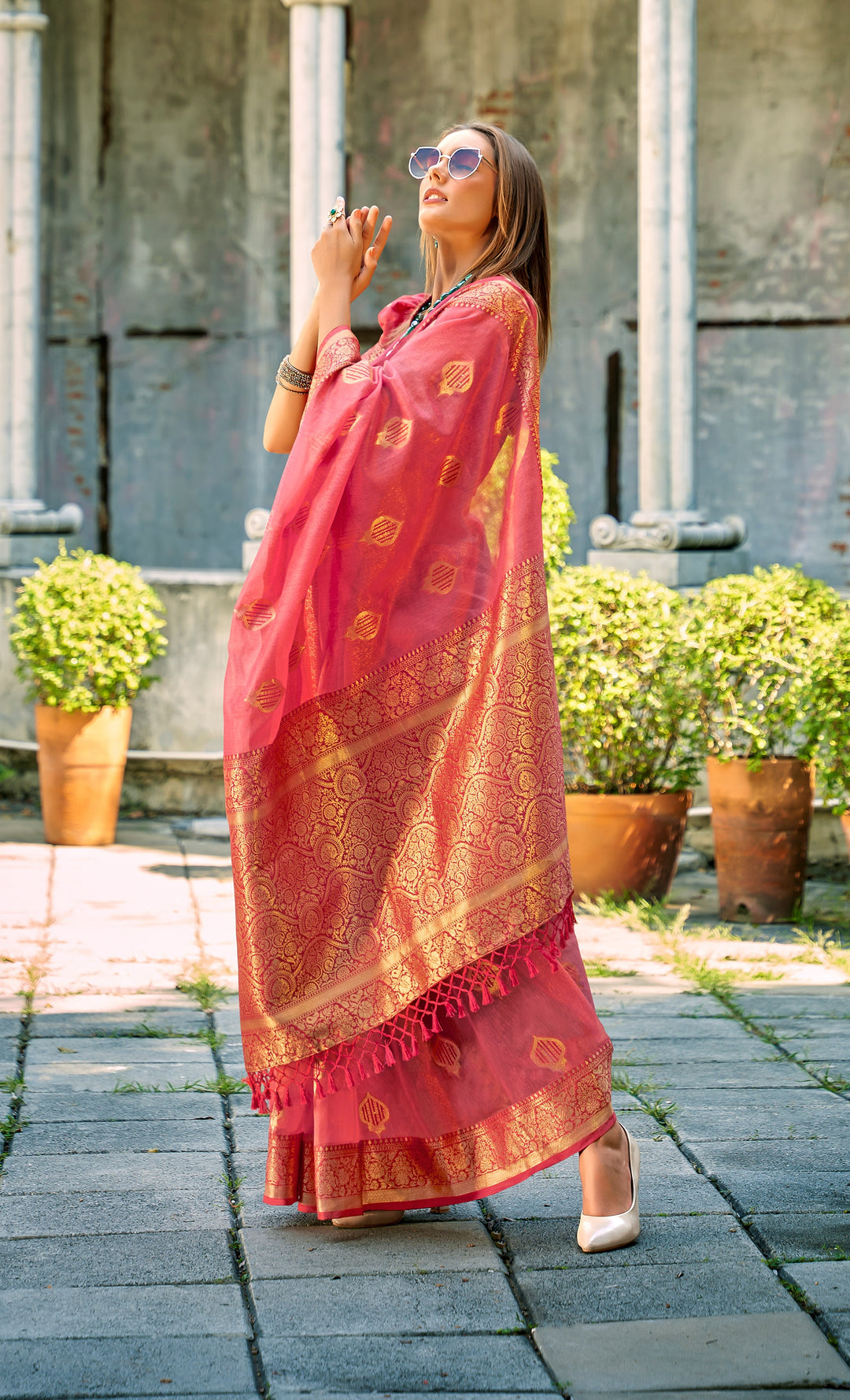 Heart Of Universe Tissue Silk Saree