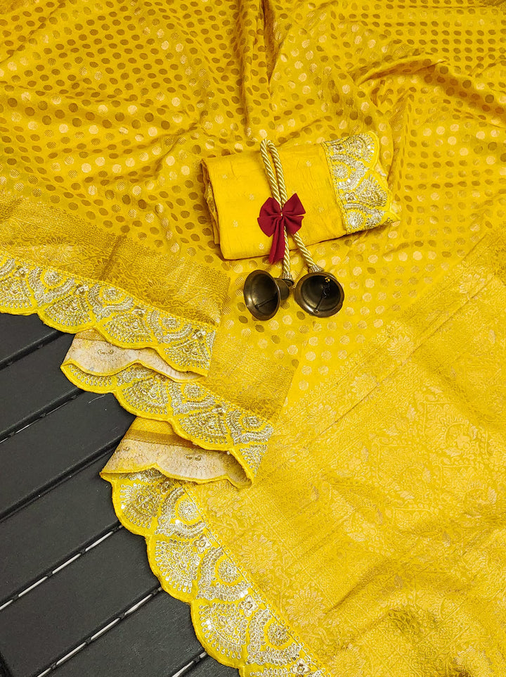 Spot The Dot (Banarasi Crape Silk Saree)