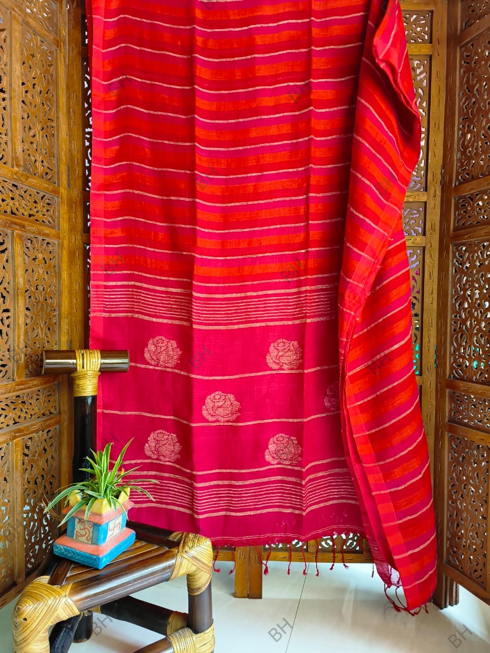 Linen Stripe saree