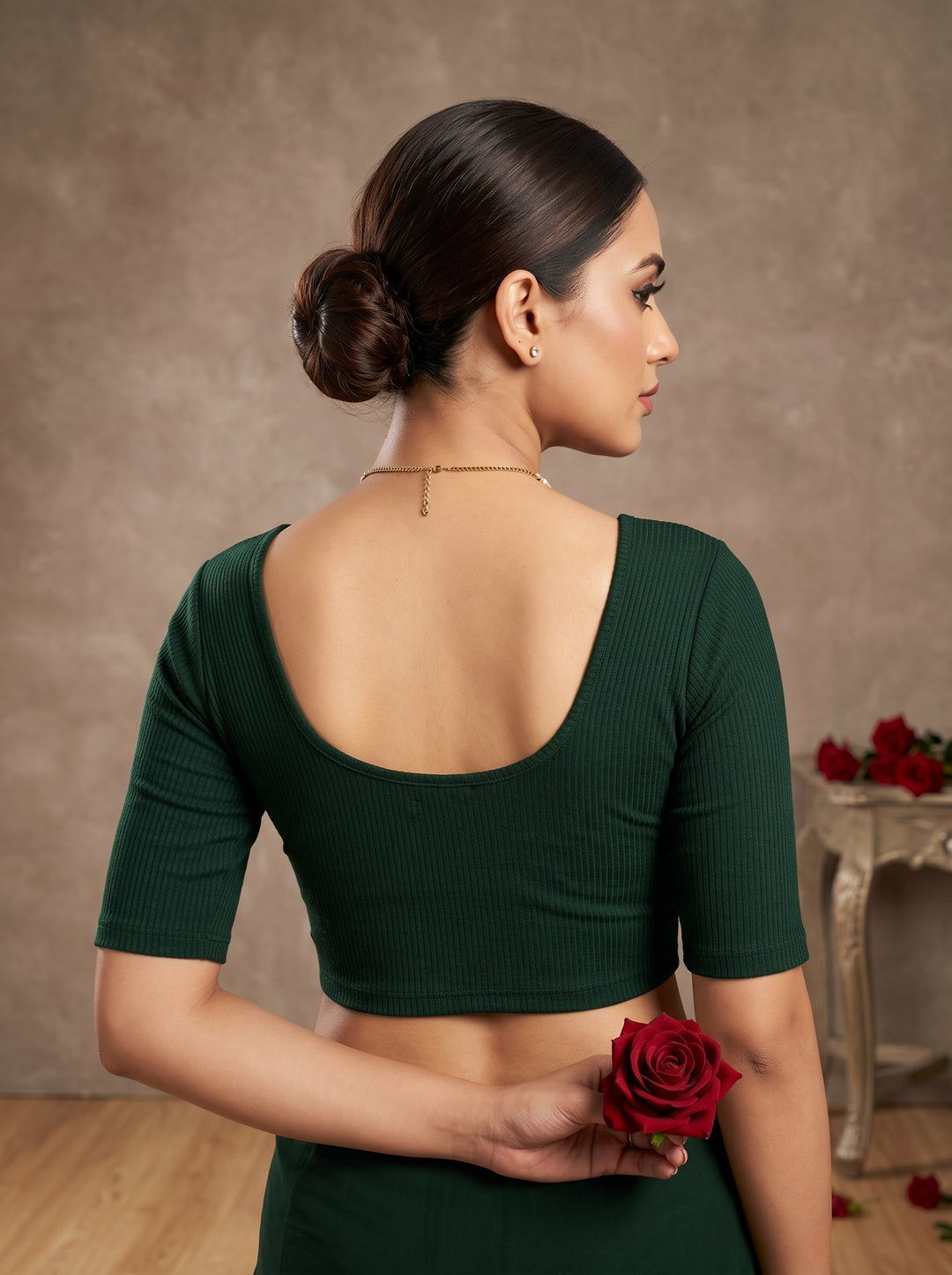 Smooth Fit-Stretchable Knitted Blouse