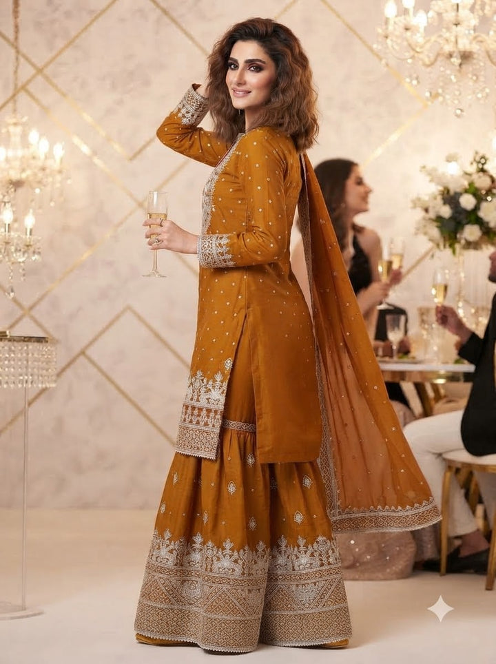 Happy Warbler- Gharara Kurti Set
