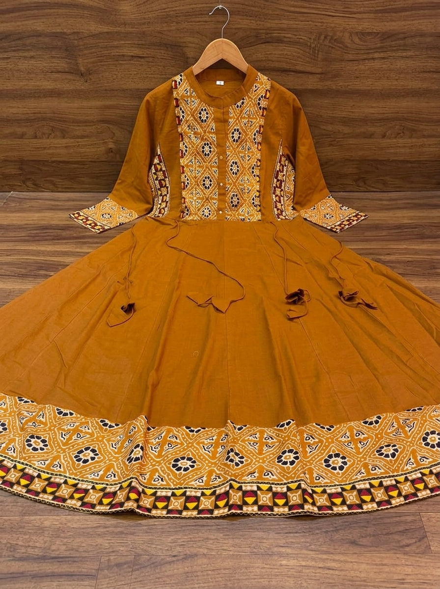Earthy Elegance Cotton Kurti Set