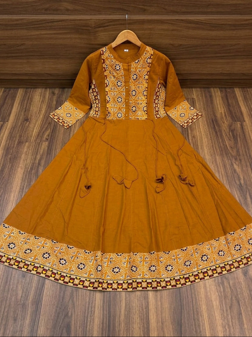 Earthy Elegance Cotton Kurti Set