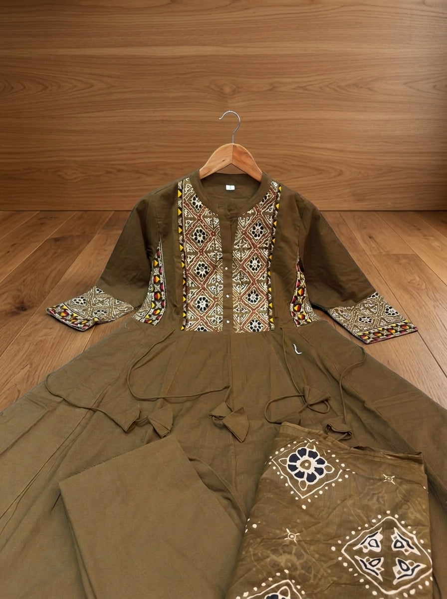 Earthy Elegance Cotton Kurti Set